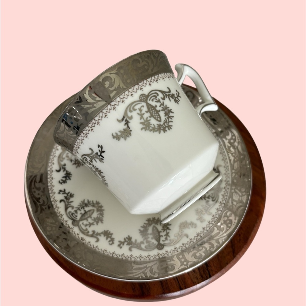 Royal Chelsea Silver Anniversary teacup and saucer